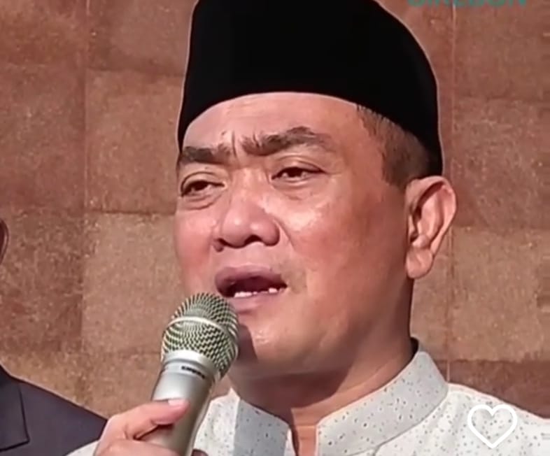 Eks Walkot Cirebon Tersandung Korupsi, Kini Anaknya Ditangkap Curi Sepatu di Masjid